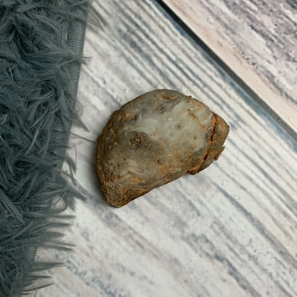 Agate Geode - Picture 4 of 5